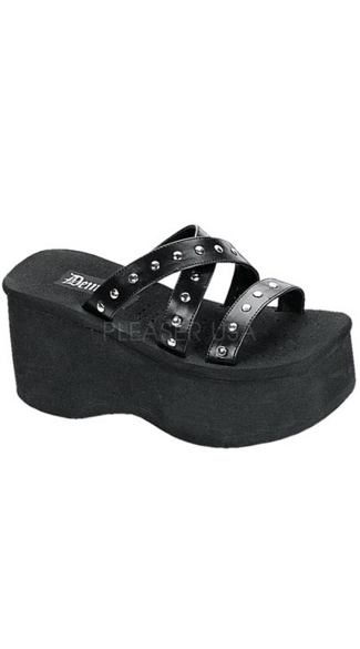strappy flat platform sandals
