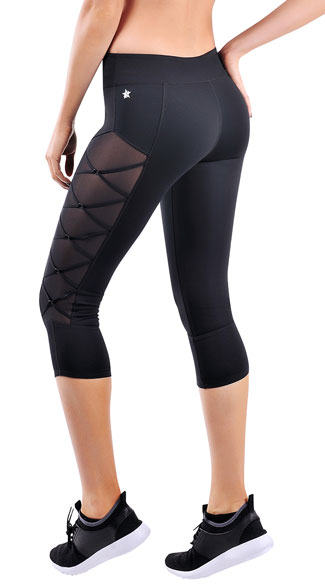 ladies black capris